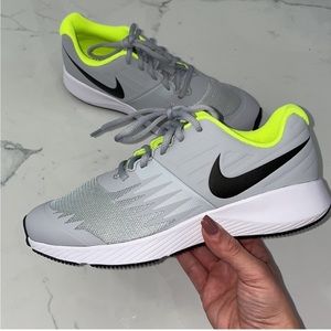 Nike Star Runner
